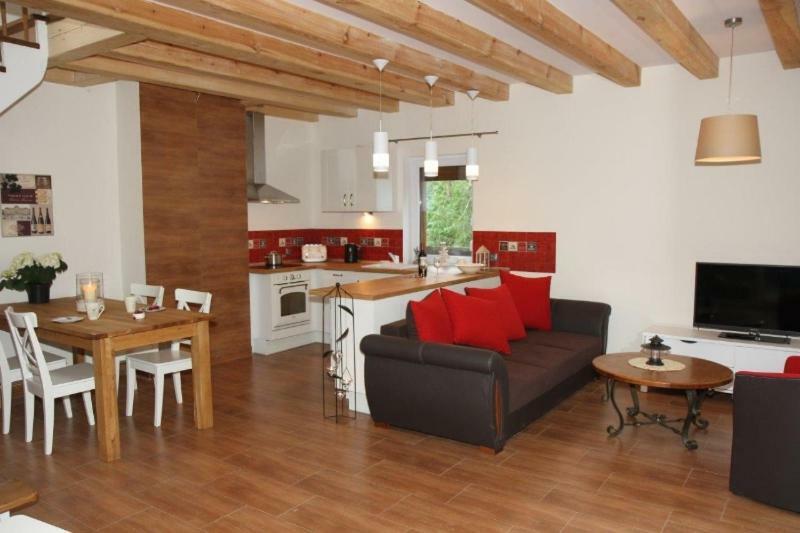 Bobrowa Przystan Holiday home *